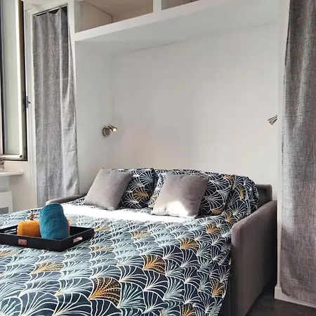 Appartement Le Bouda Avec Un Balcon Vue Sur La République *