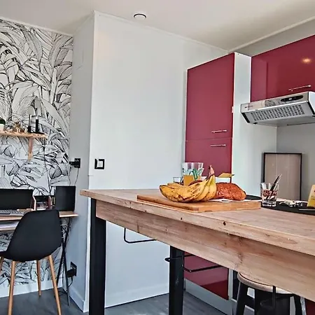 Le Cocon Zen - Balcon -bureau - Centre-ville Castelnaudary